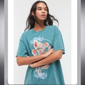 Urban Outfitters Oversized Tee Koi Fish L/XL